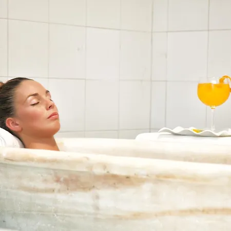 Termas De - La Virgen מלון 4*